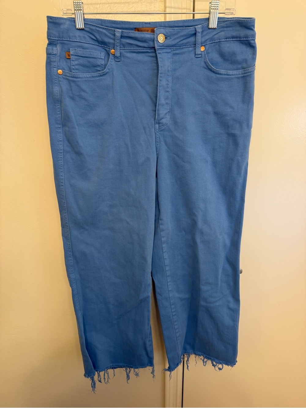 Judy Blue Wide Leg Crop Blue High-Rise Jeans Raw Hem Size 32/15